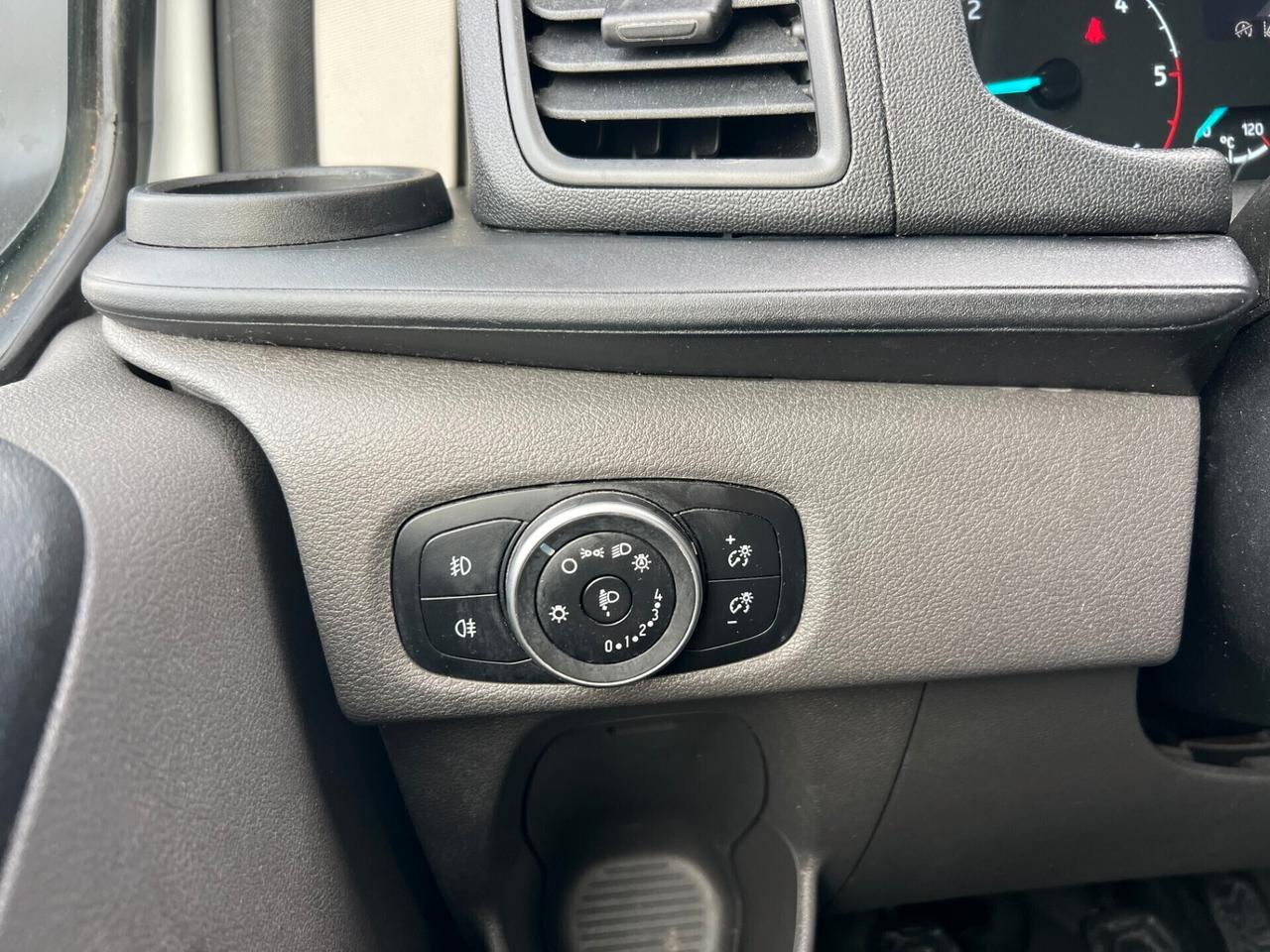 Ford Transit Custom 300 VAN L2 H2 2.0 TDCI 130CV