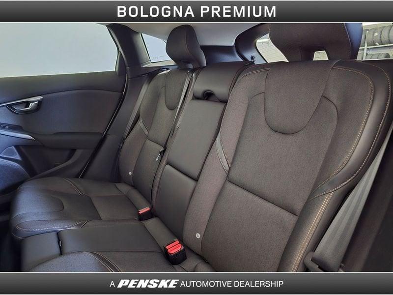 Volvo V40 Cross Country D2 Geartronic Business Plus