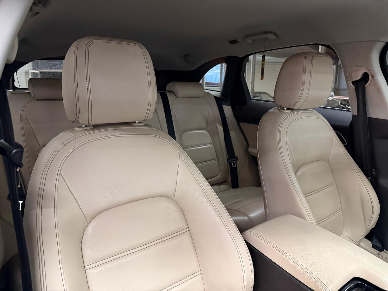 Jaguar F-Pace 2.0 D 180 CV - 24 MESI DI GARANZIA