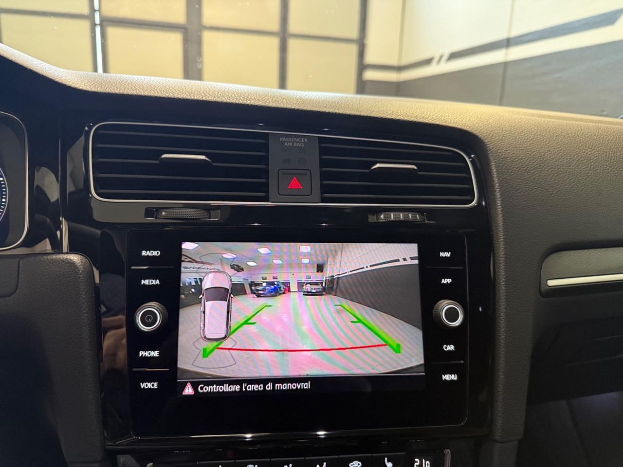 Volkswagen Golf GTI Performance 2.0 245 CV TSI DSG 5p. BMT