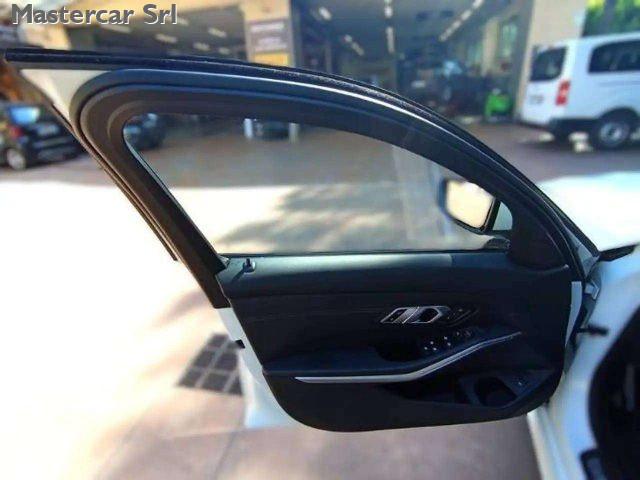 BMW 320 G21 320d Touring mhev 48V xdrive M sport auto - G