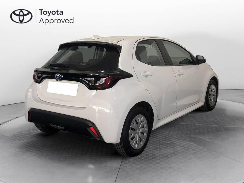 Toyota Yaris 1.5 VVT-iE Hybrid Active E-CVT