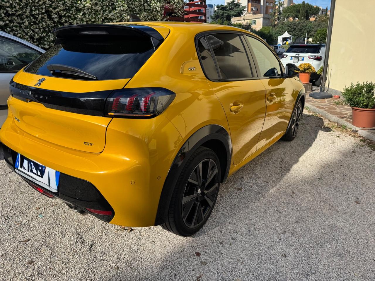 Peugeot 208 PureTech 100 Stop&Start 5 porte GT