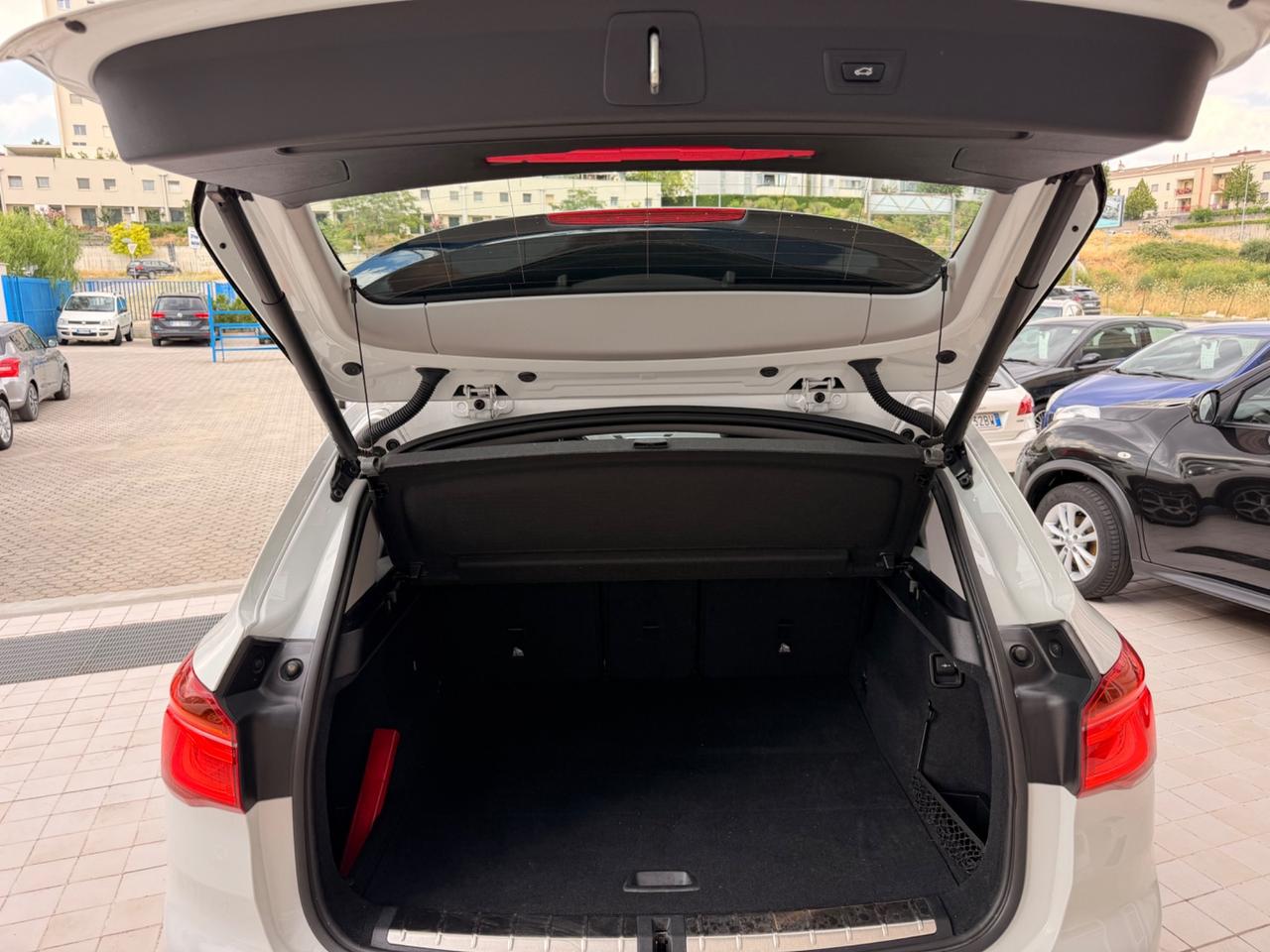Bmw X1 sDrive18d xLine