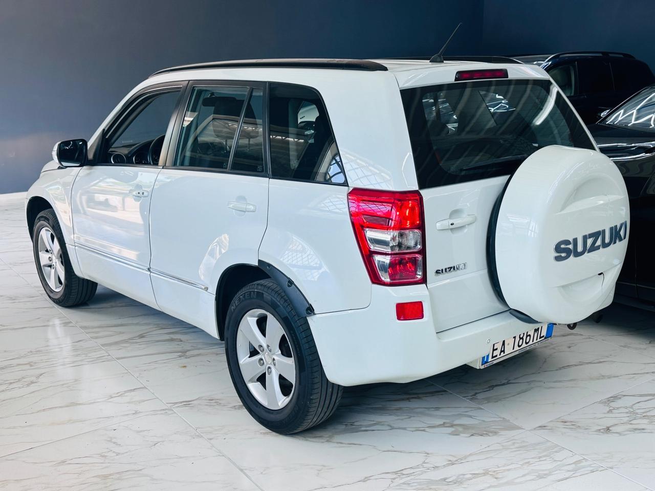 Suzuki Grand Vitara Suzuki GranVitara 2.0 4X4