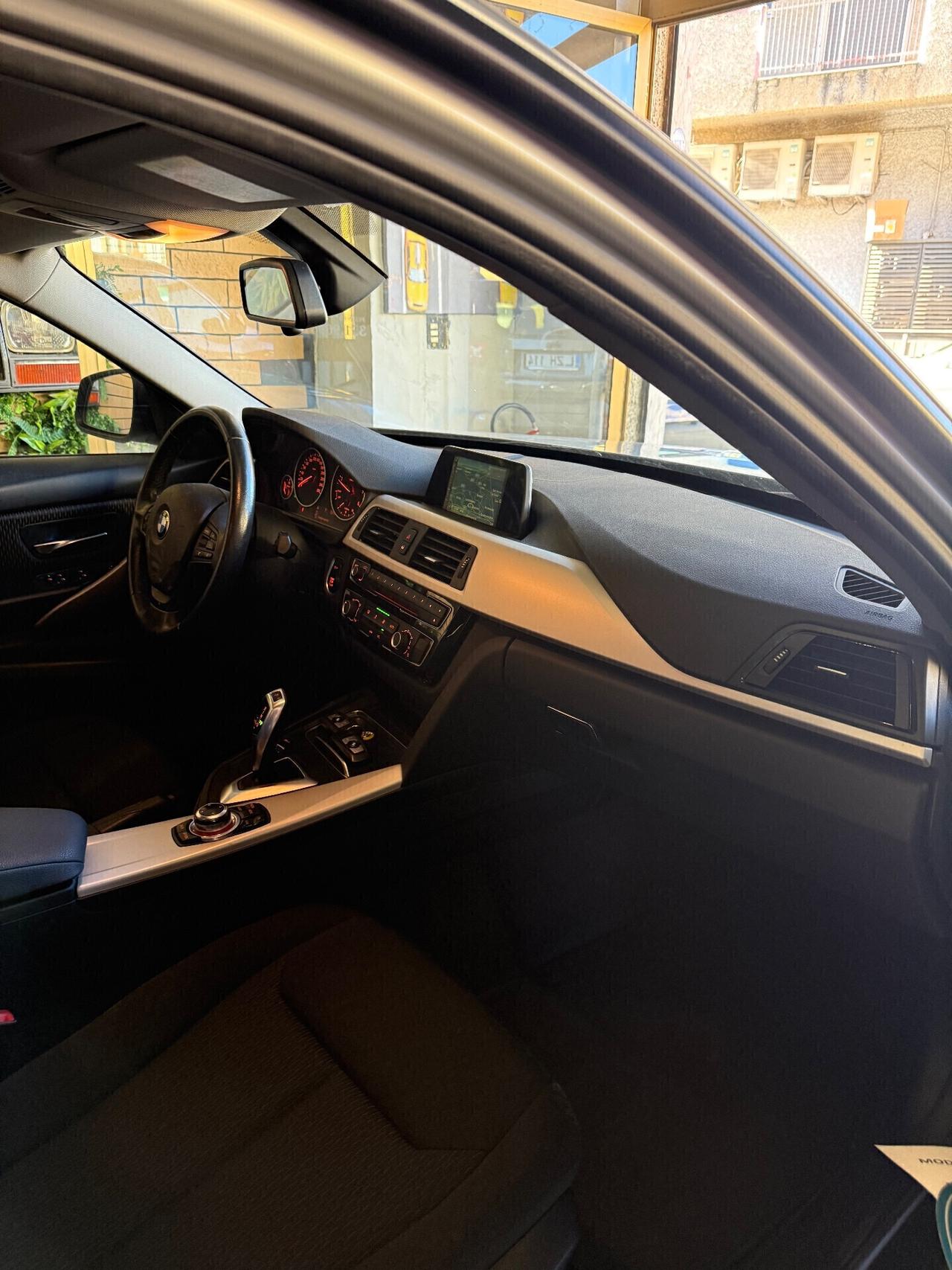 Bmw 316d Touring Luxury