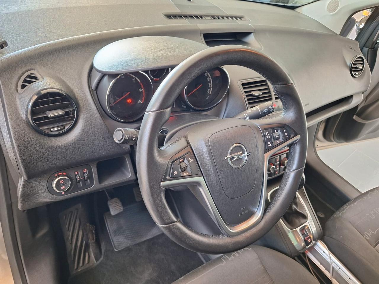 Opel Meriva 1.3 CDTI 95CV ecoFLEX Elective 2012