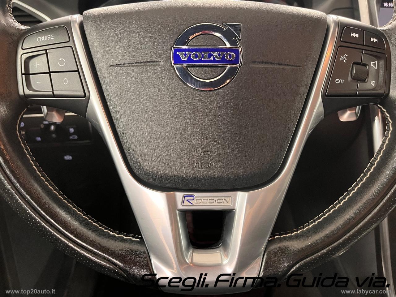 VOLVO XC60 2.4 D4 4X4 AUTOMATICA R-DESIGN EURO6