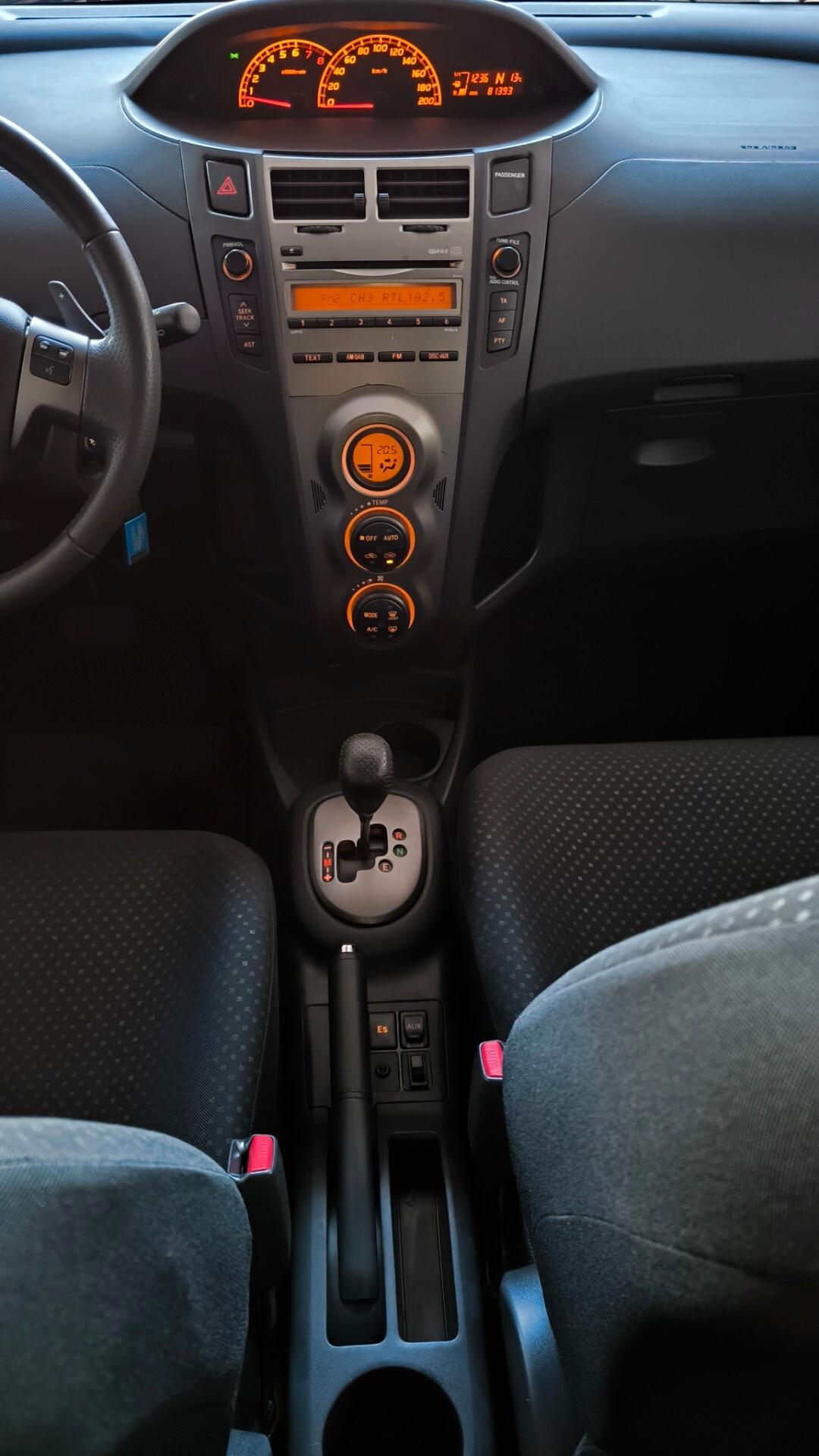 Toyota Yaris 1.3 5 porte M-MT Sol