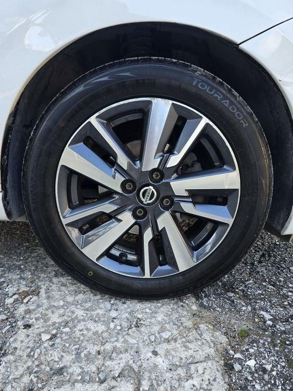 Nissan Micra 1.0L Visia+