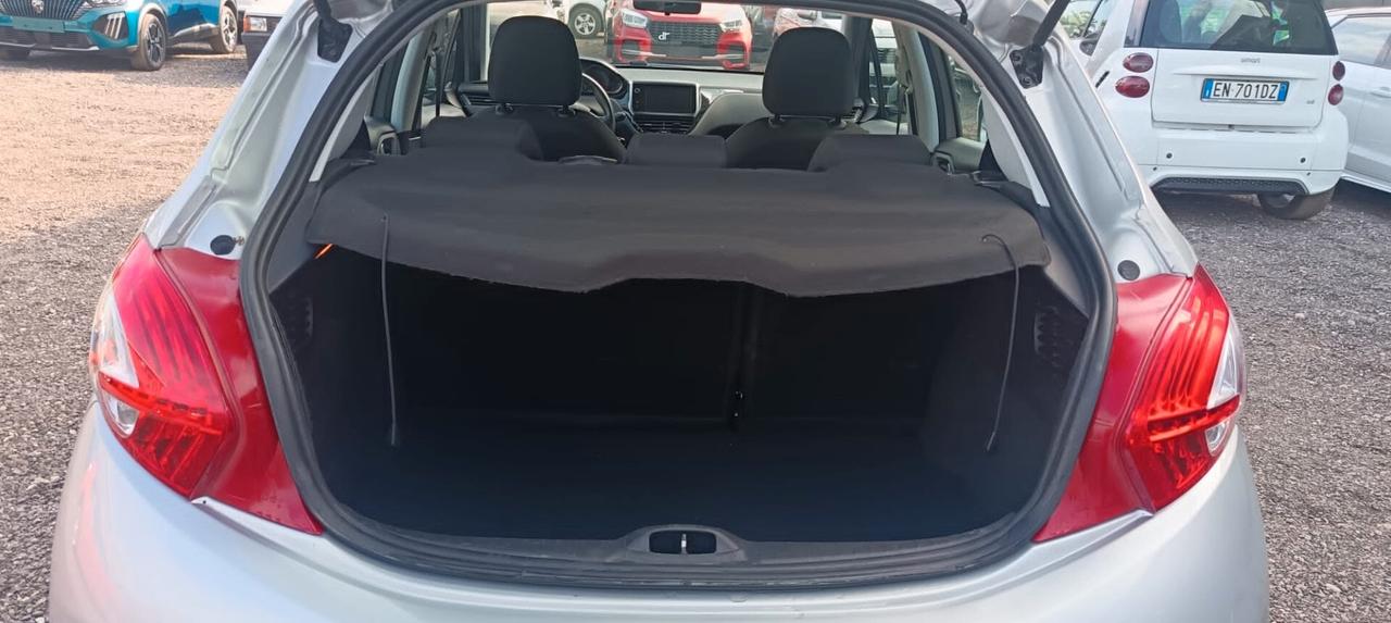 Peugeot 1.4 HDi 68 CV 5 porte Allure