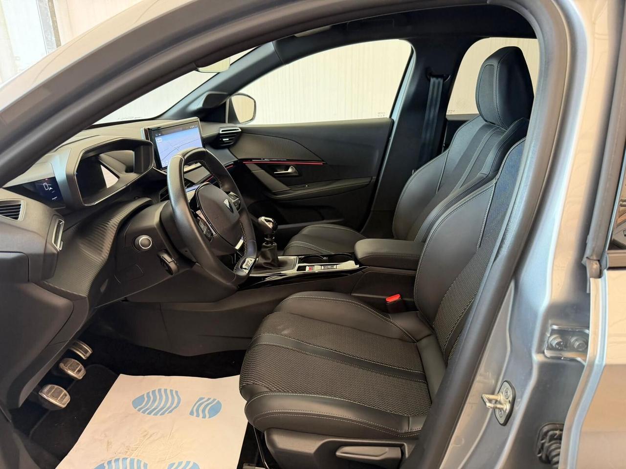 Peugeot 208 PureTech 100 Stop&Start 5 porte GT