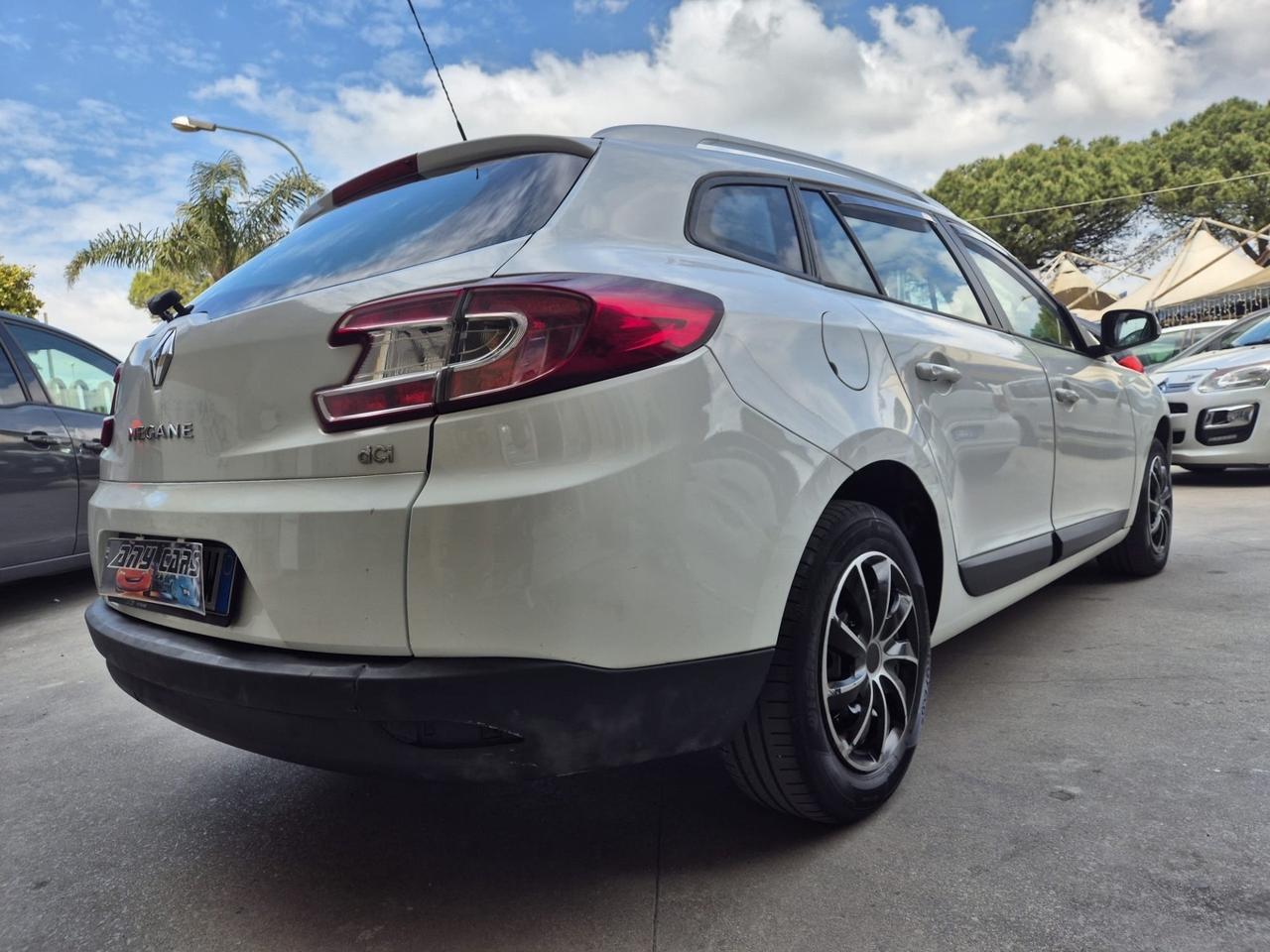 Renault Megane Mégane 1.5 dCi 90CV SporTour Confort