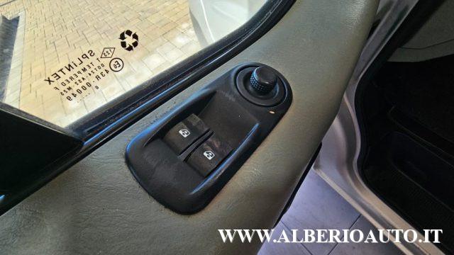 OPEL Vivaro 27 2.0 CDTI 120CV PC-TN Combi 9 posti