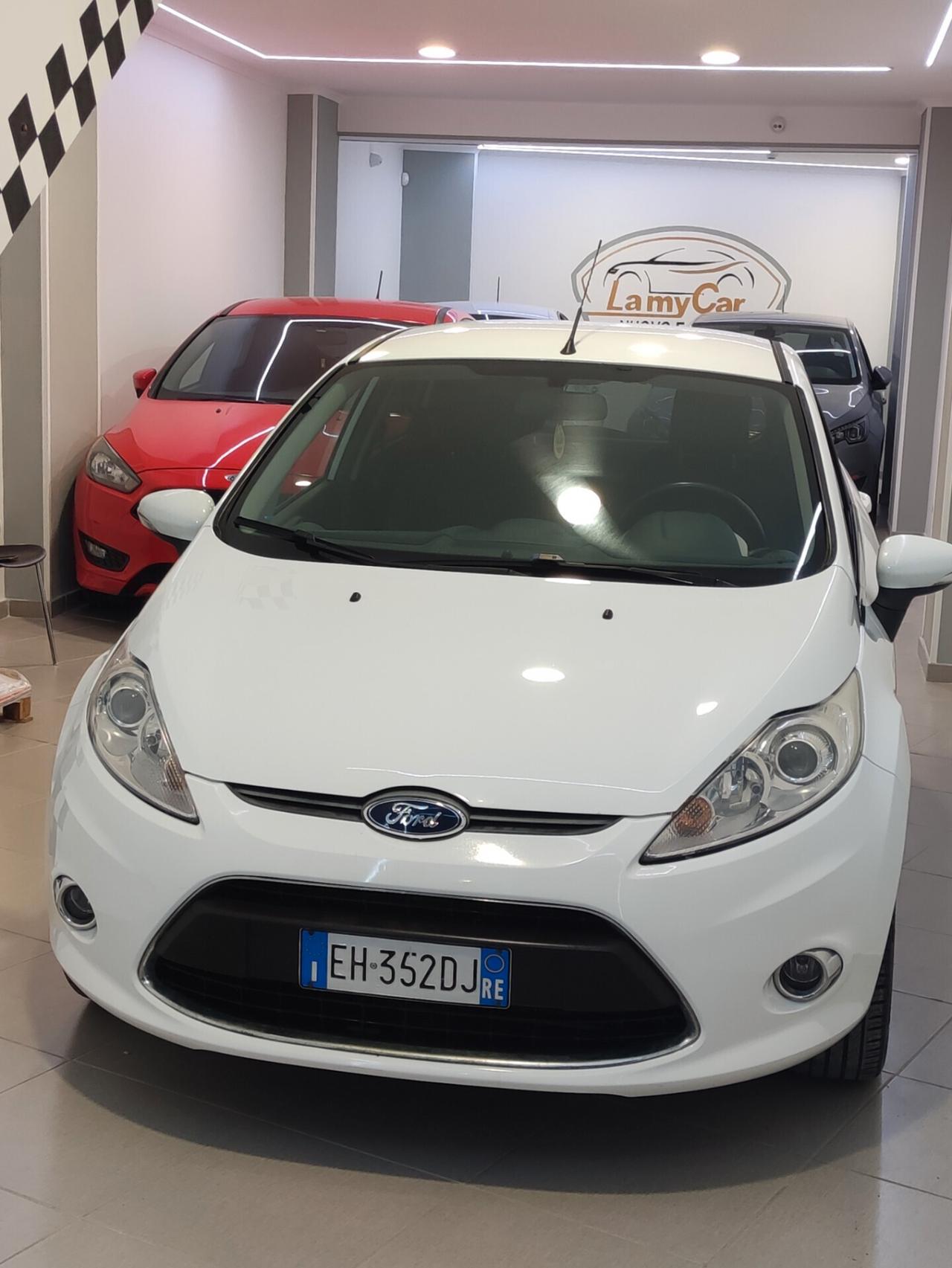 Ford Fiesta 1.4 TDCi 70CV 5 porte Titanium