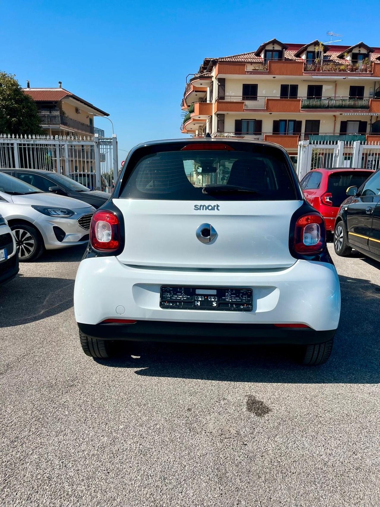 Smart ForFour 70 1.0 Youngster