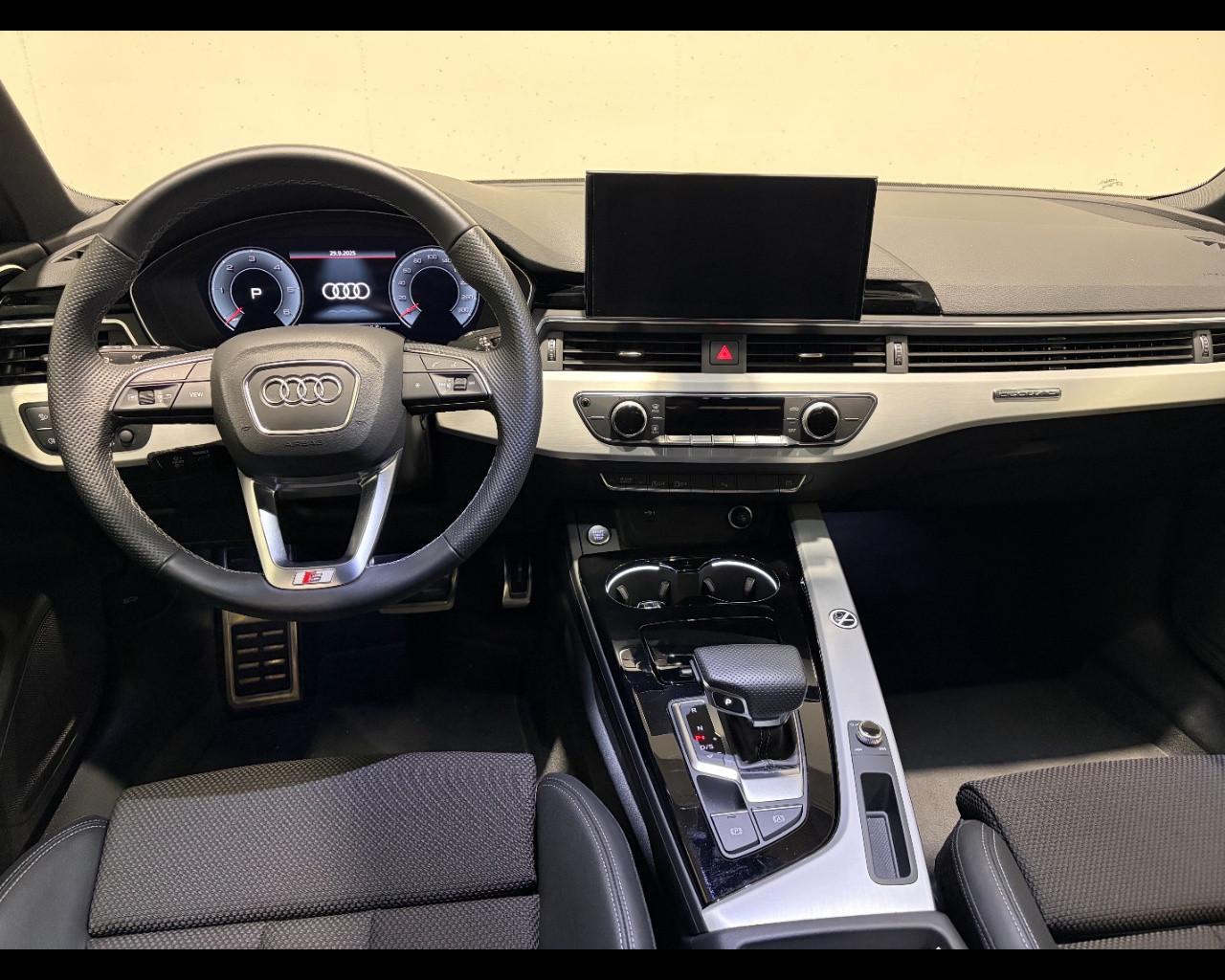 AUDI A4 AVANT 40 TDI MHEV QUATTRO S-TRONIC S LINE EDITION