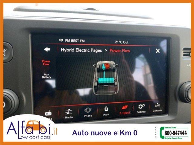 FIAT Panda 1.0 FireFly 70CV Hybrid Cross (RED)