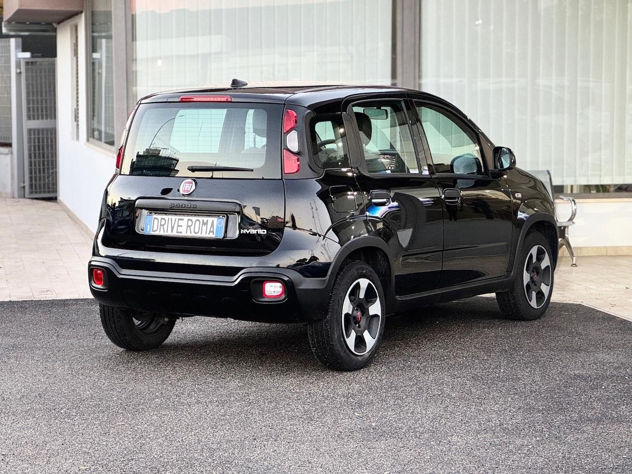 Fiat Panda Cross 1.0 Hybrid 69CV E6 - 2023