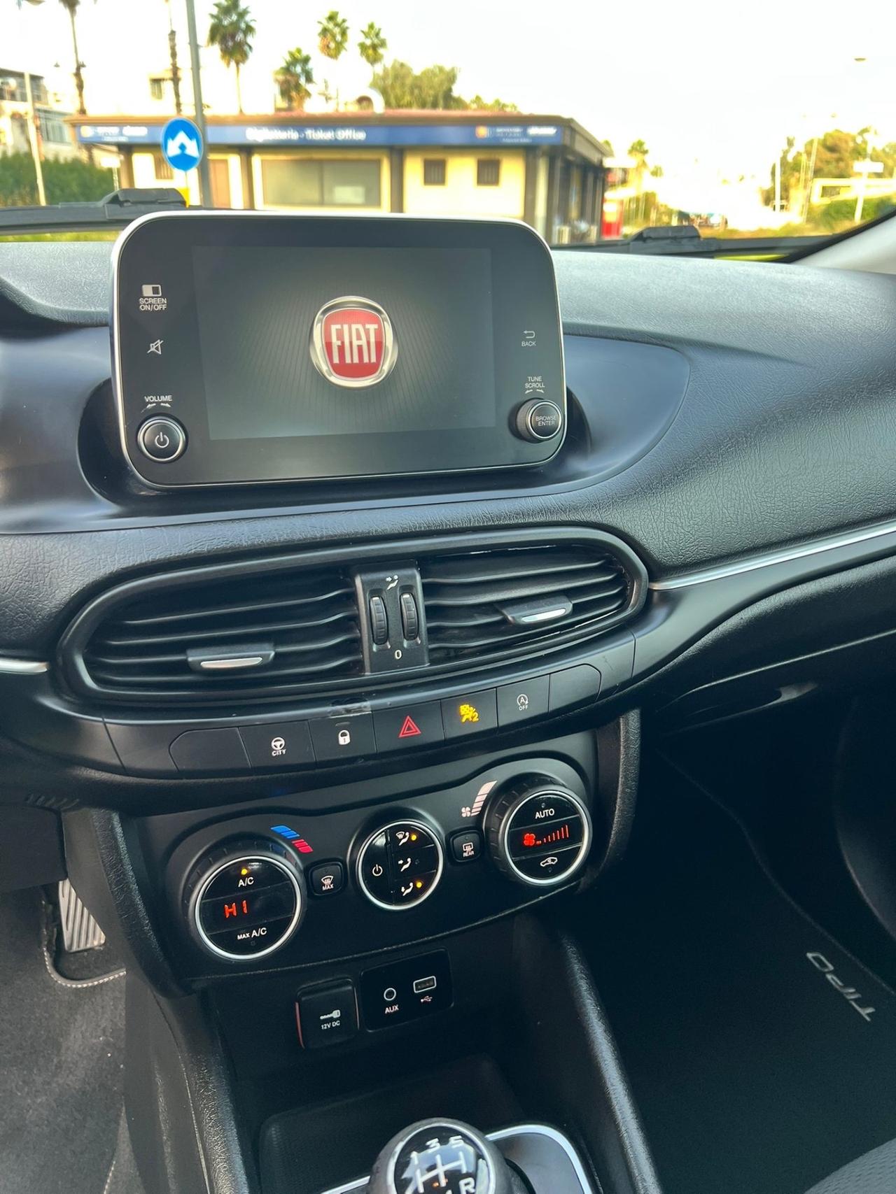 Fiat Tipo 1.3 Mjt S&S SW Lounge