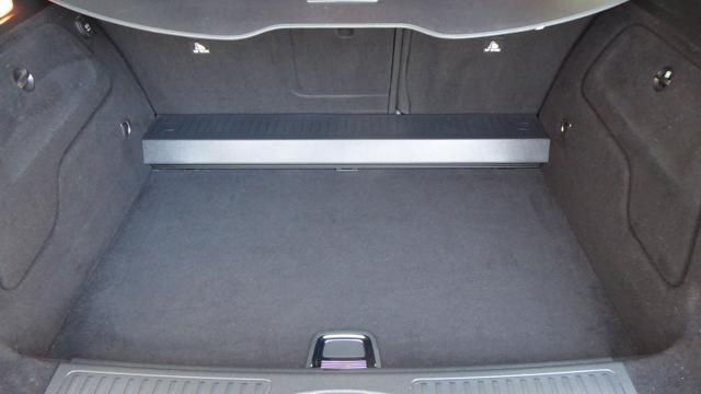 MERCEDES-BENZ B 200 d Automatic Sport