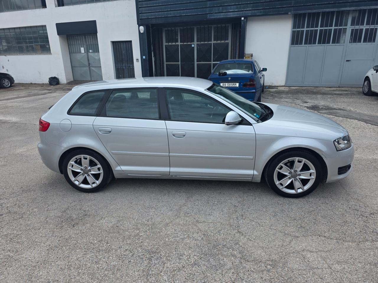 Audi A3 Neo patentati 74000" km