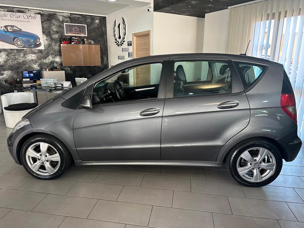 Mercedes-benz A 160 CDI BlueEFFICIENCY Premium