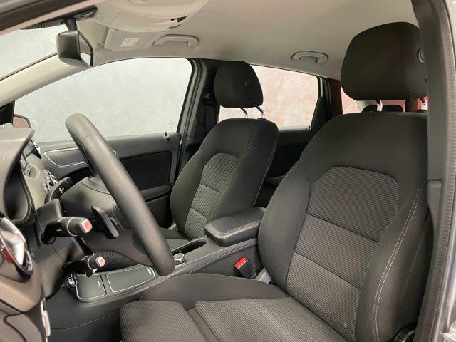MERCEDES-BENZ B 180 d Automatic Business