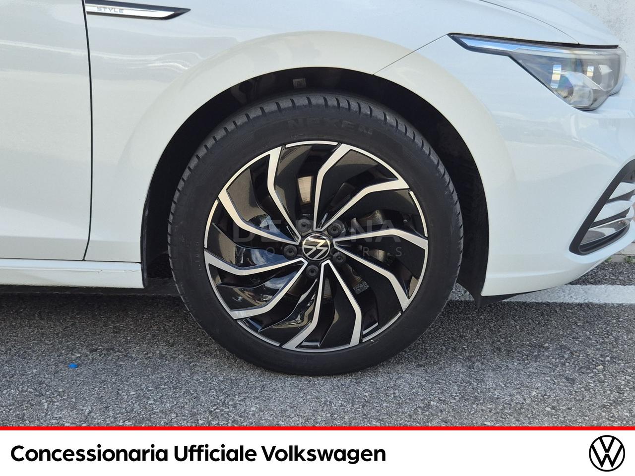 Volkswagen Golf 1.5 tsi evo style 130cv