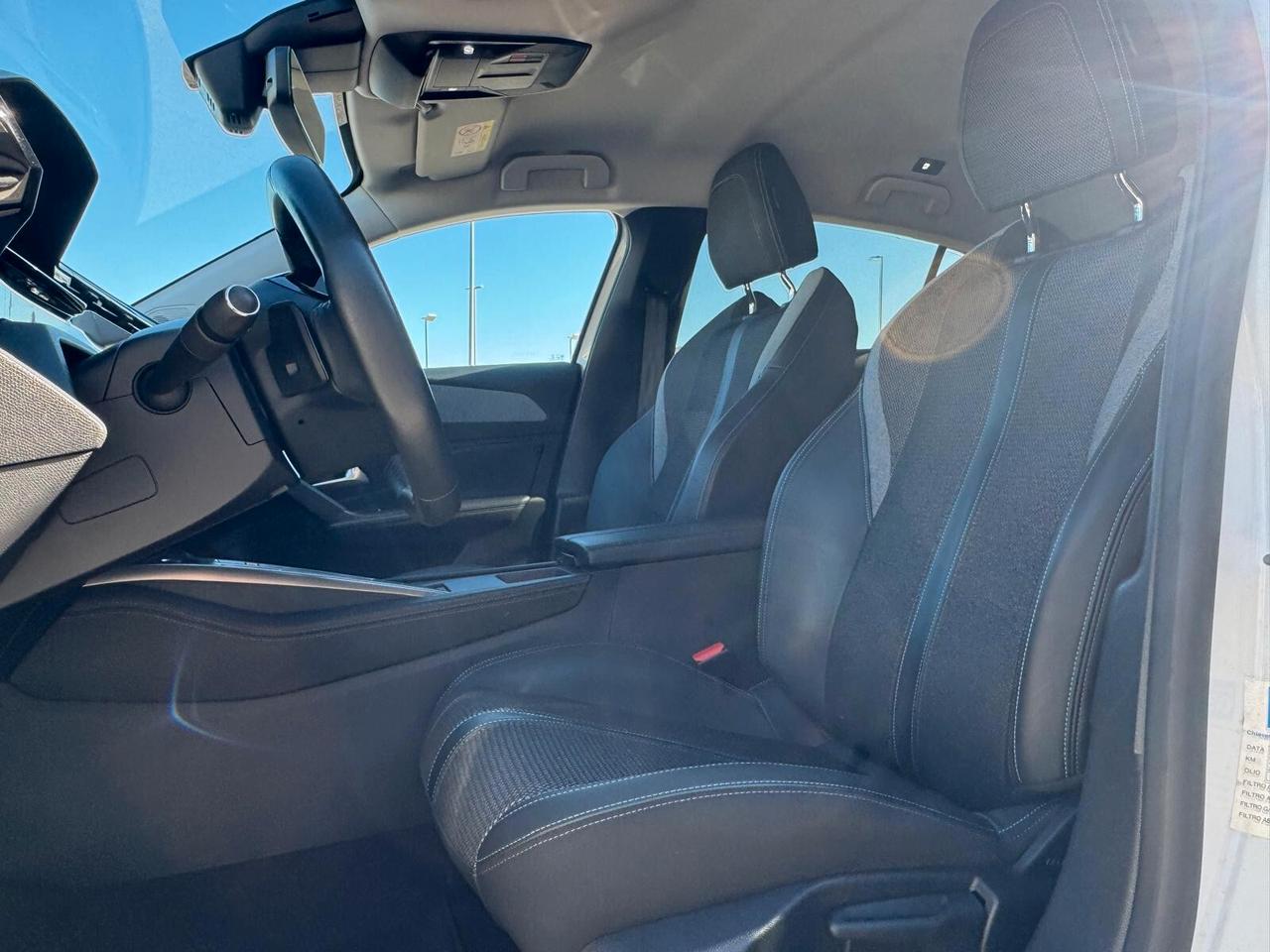 Peugeot 308 BlueHDi Automatica Allure- 2022