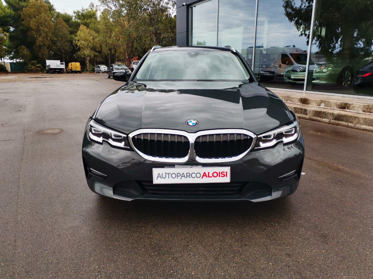 BMW 320 d Touring mhev 48V xdrive Business Advantage auto
