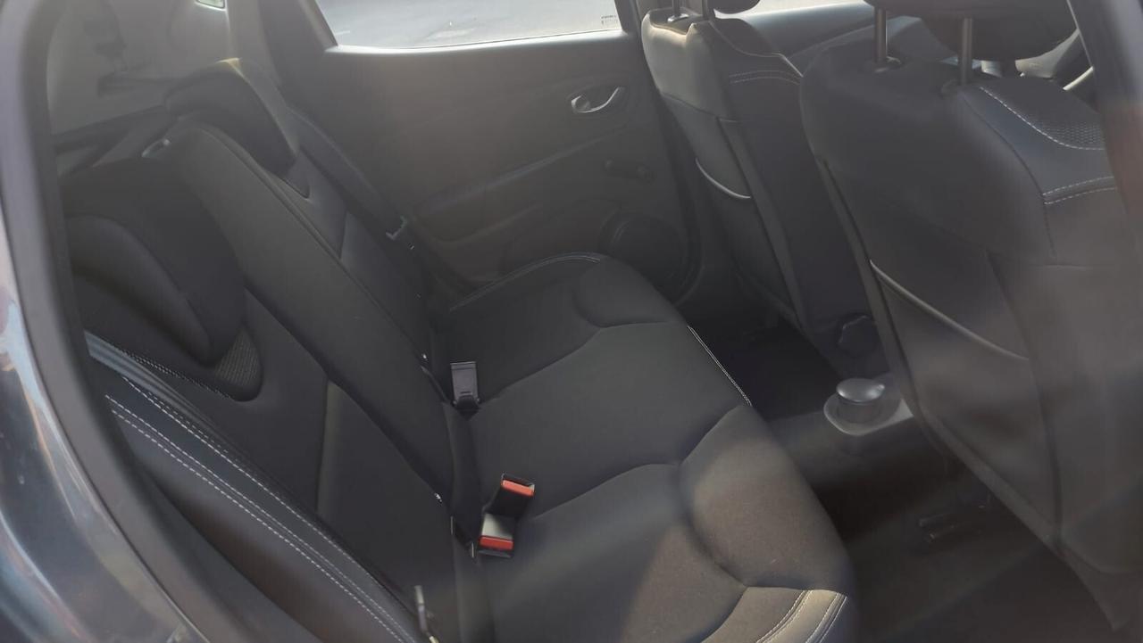 Renault Clio - NEOPATENTATI