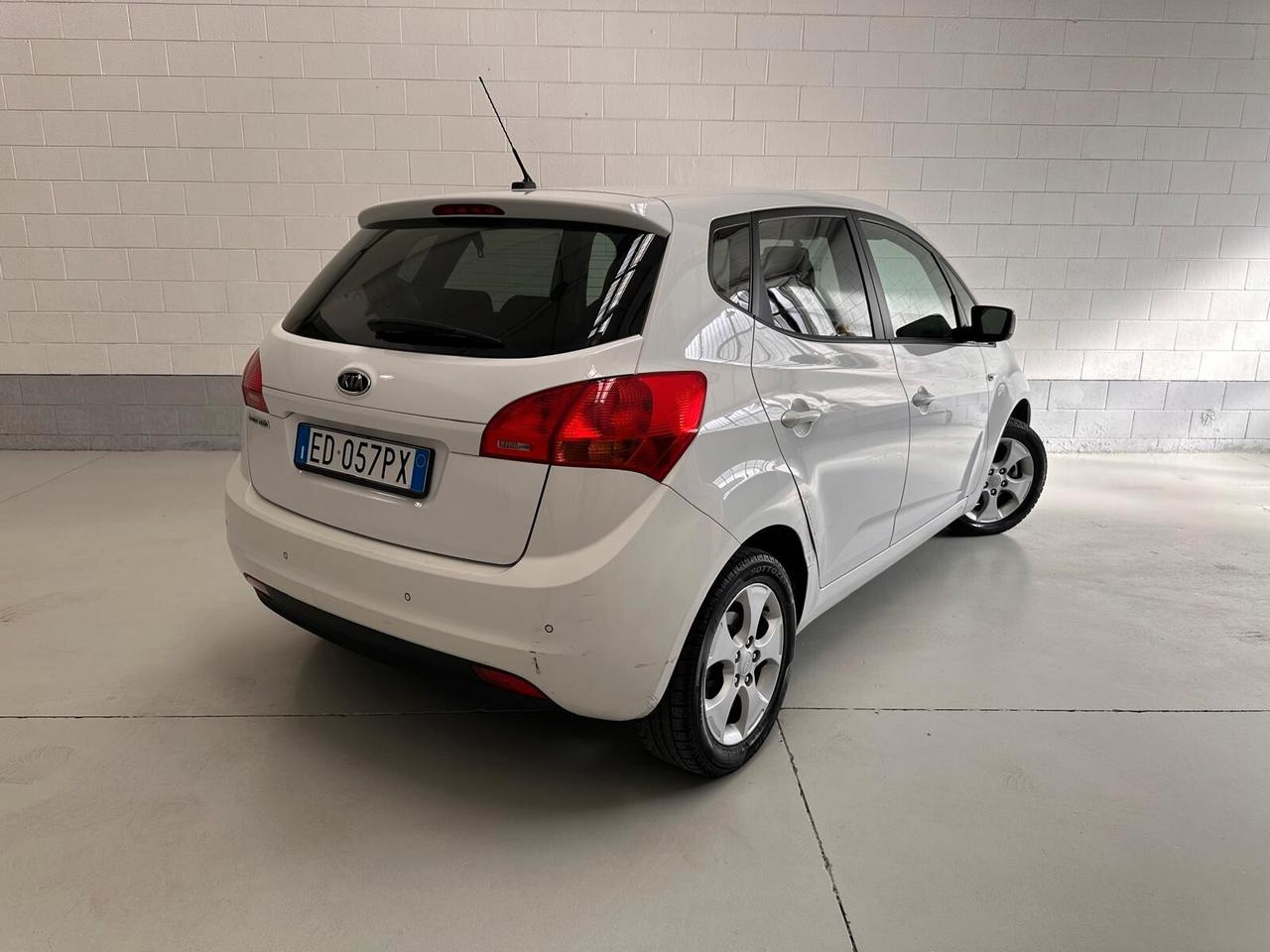 Kia Venga 1.4 CVVT EX Easy