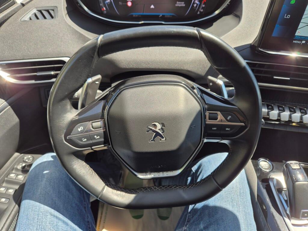 Peugeot 3008 BlueHDi 130CV EAT8 ALLURE 36.000km