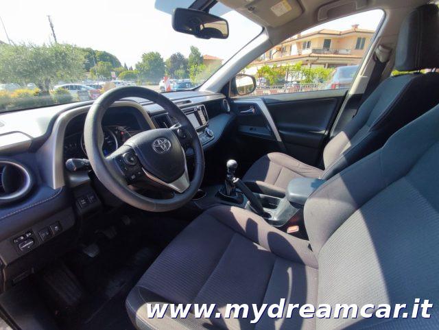 TOYOTA RAV 4 MY23 RAV4 2.2 D-4D 150 CV Lounge