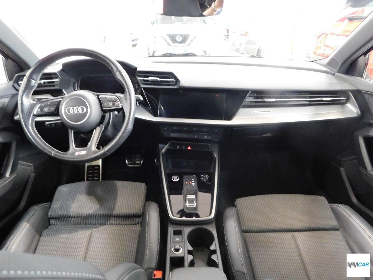 AUDI - A3 - SPB 30 TDI S tronic Business