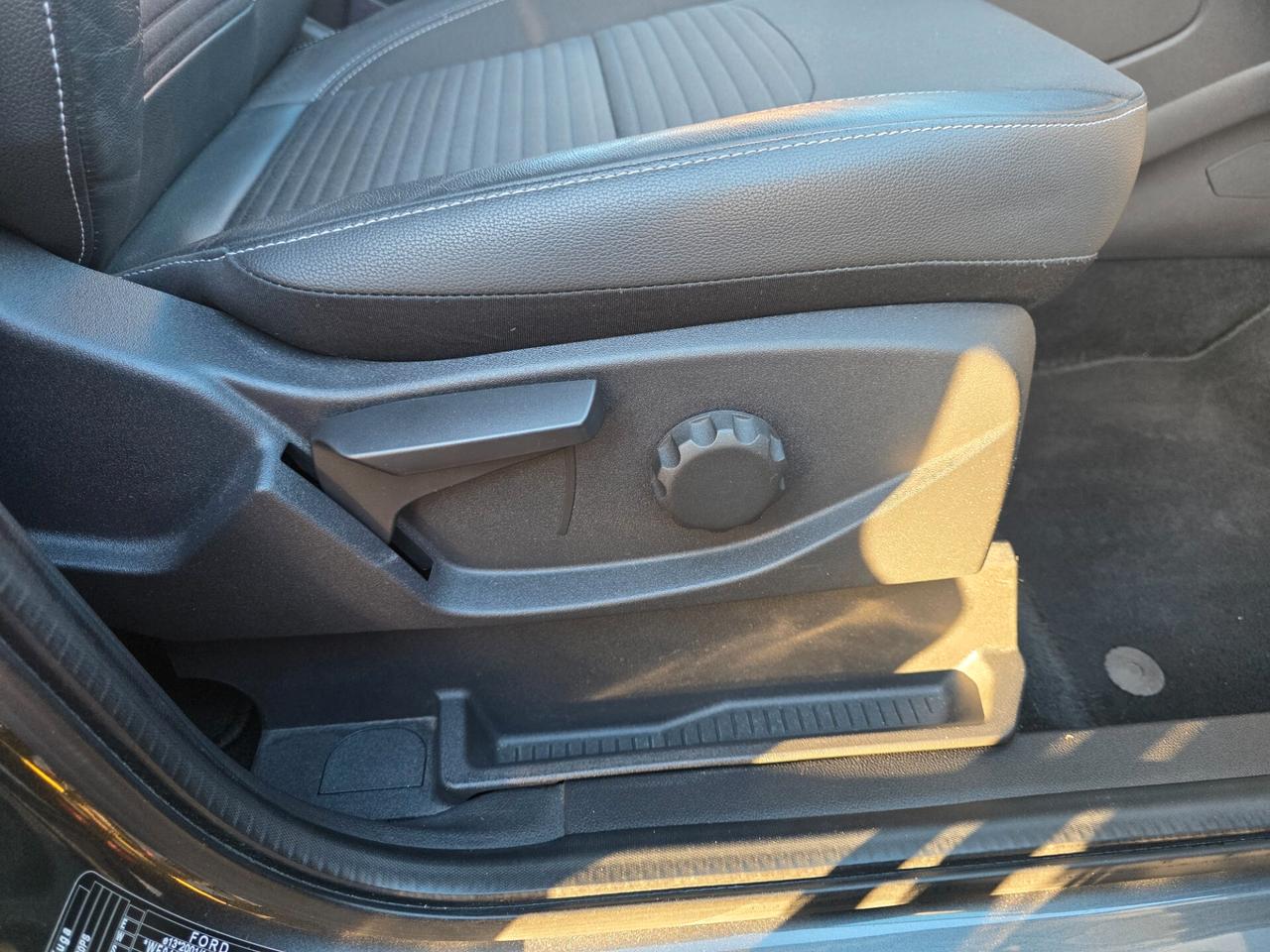 Ford Kuga 1.5 EcoBlue 120 CV automatico Unipr.Edition