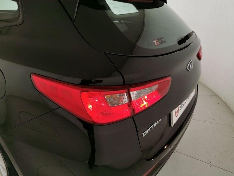 KIA Optima SW 1.7 crdi Class 141cv dct 7m