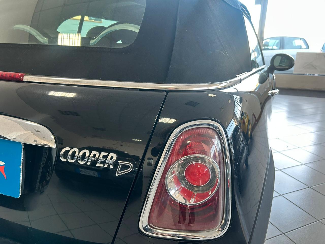 Mini Cooper D Cabrio 1.6 X NEO 2010
