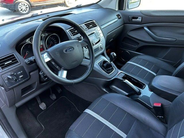 FORD Kuga 2.0 TDCi 163 CV 4WD "GANCIO TRAINO"