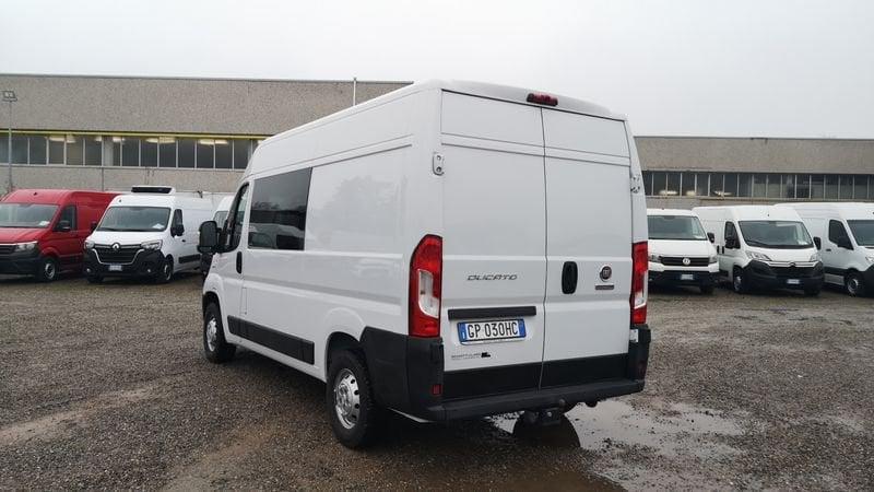 FIAT Ducato 33 2.3 MJT 140CV PM-TM 7 Posti Semi Vetrato Gancio traino