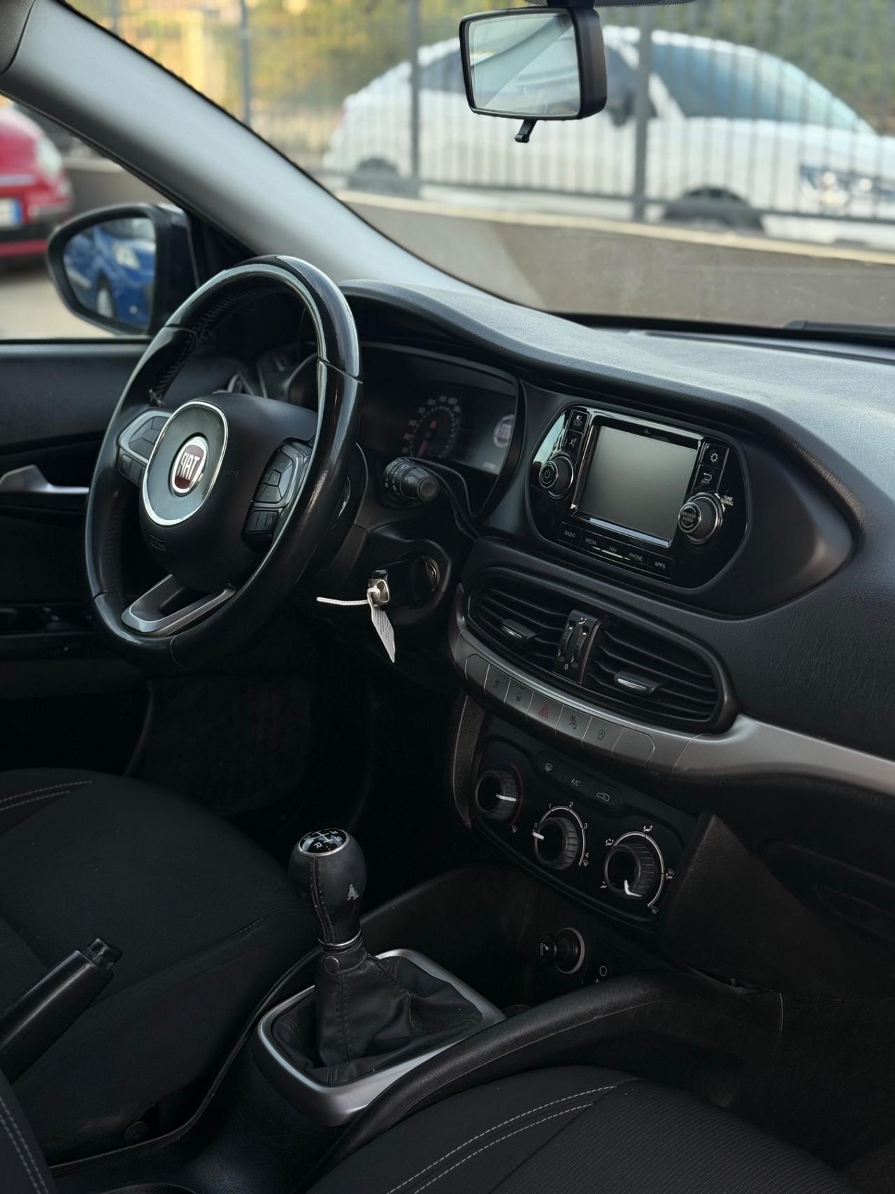 Fiat Tipo 1.6 Mjt S&S SW Lounge