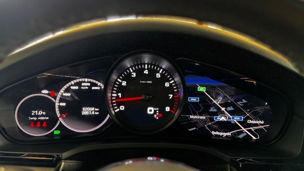 Porsche Cayenne 3.0 V6 Platinum Edition