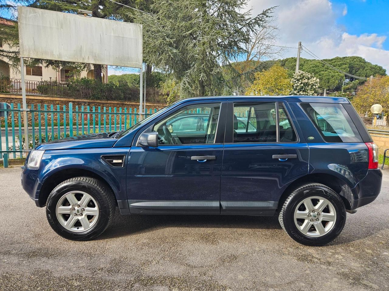 Land Rover Freelander 2.2 TD4 S.W. SE
