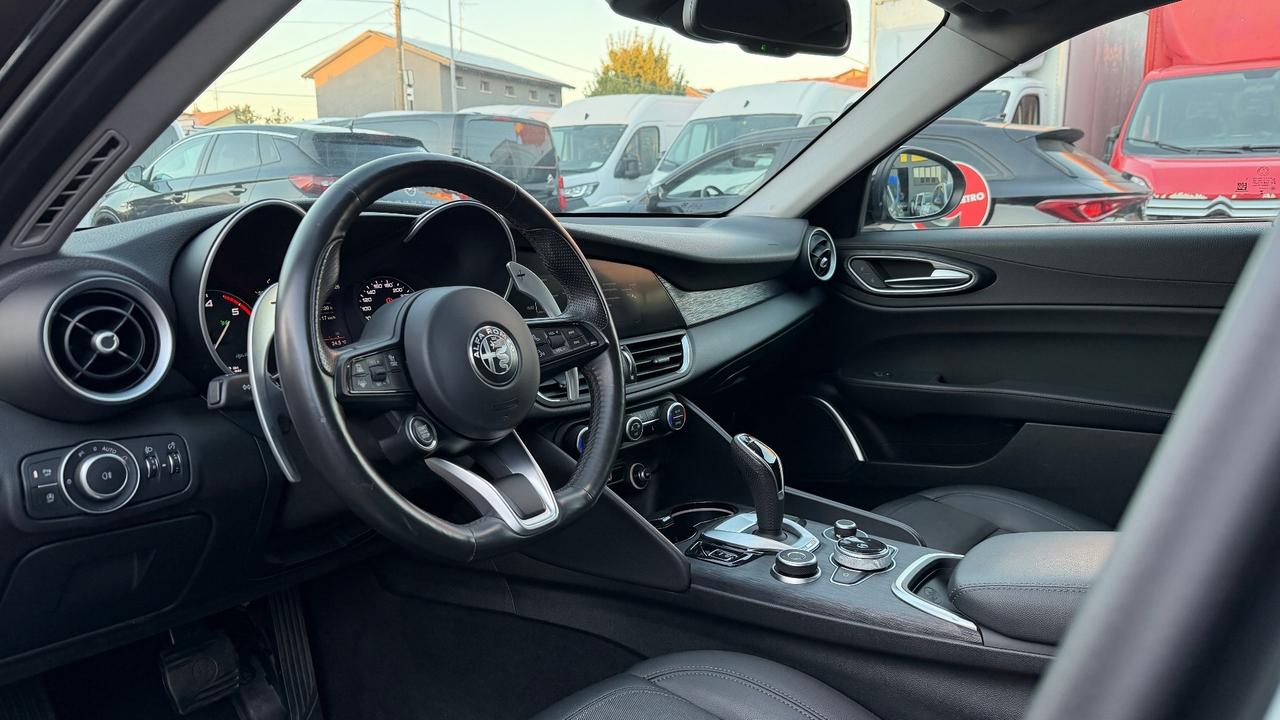 ALFA ROMEO GIULIA 2.2 SUPER AT8 190CV - FULL LED, PELLE, SEDILI RISCALDATI