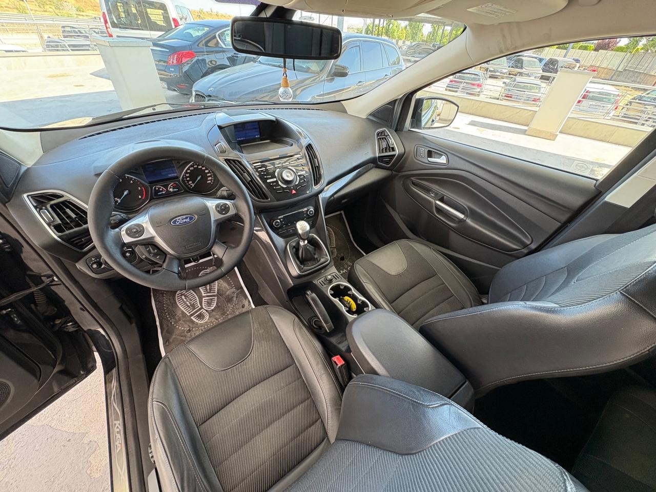 Ford Kuga 2.0 TDCI 140 CV 2WD Titanium GANCIO TRAINO