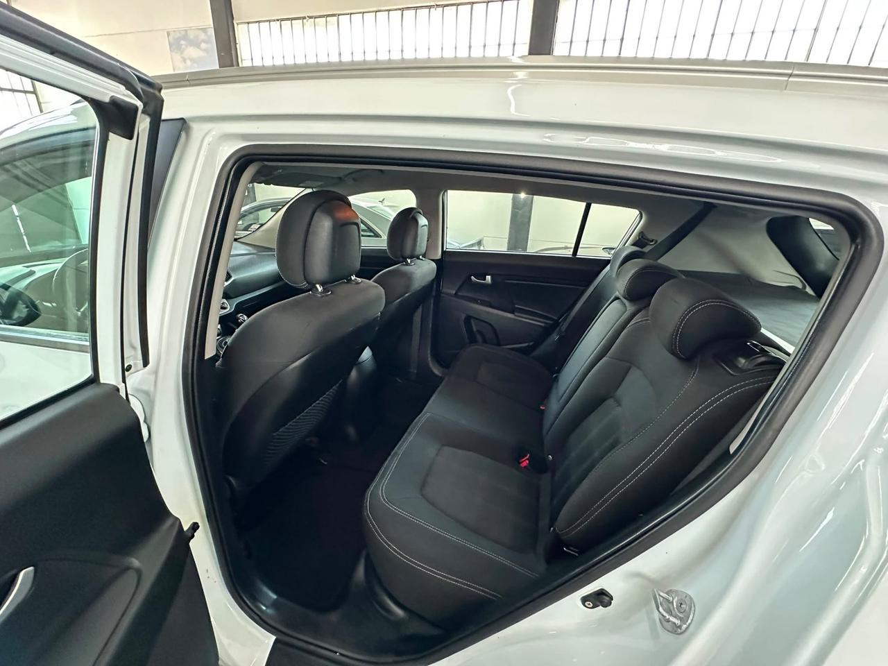 Kia Sportage 1.7 CRDI VGT 2WD Plus