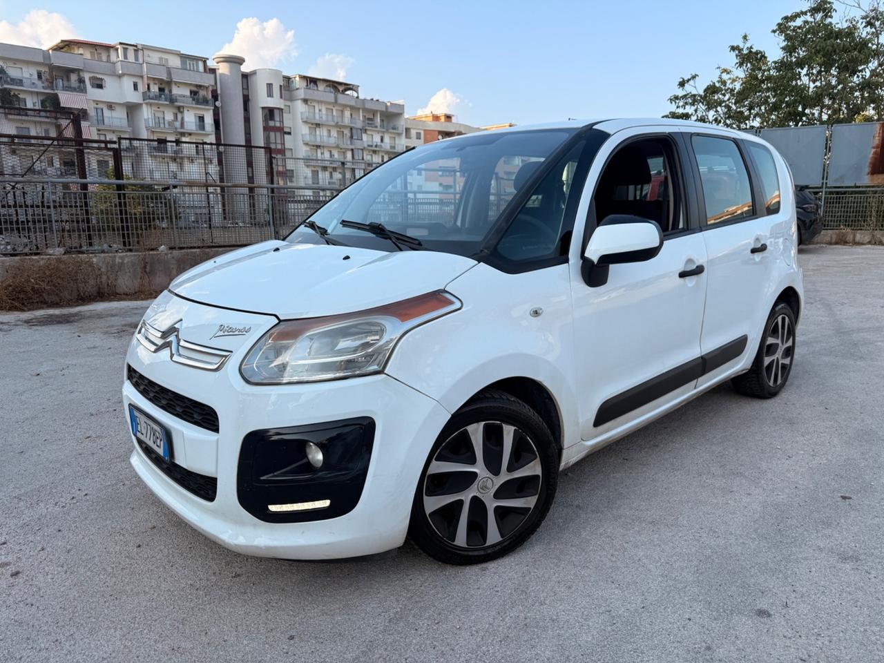 Citroen C3 Picasso 1.6 HDi 90cv Exclusive Full