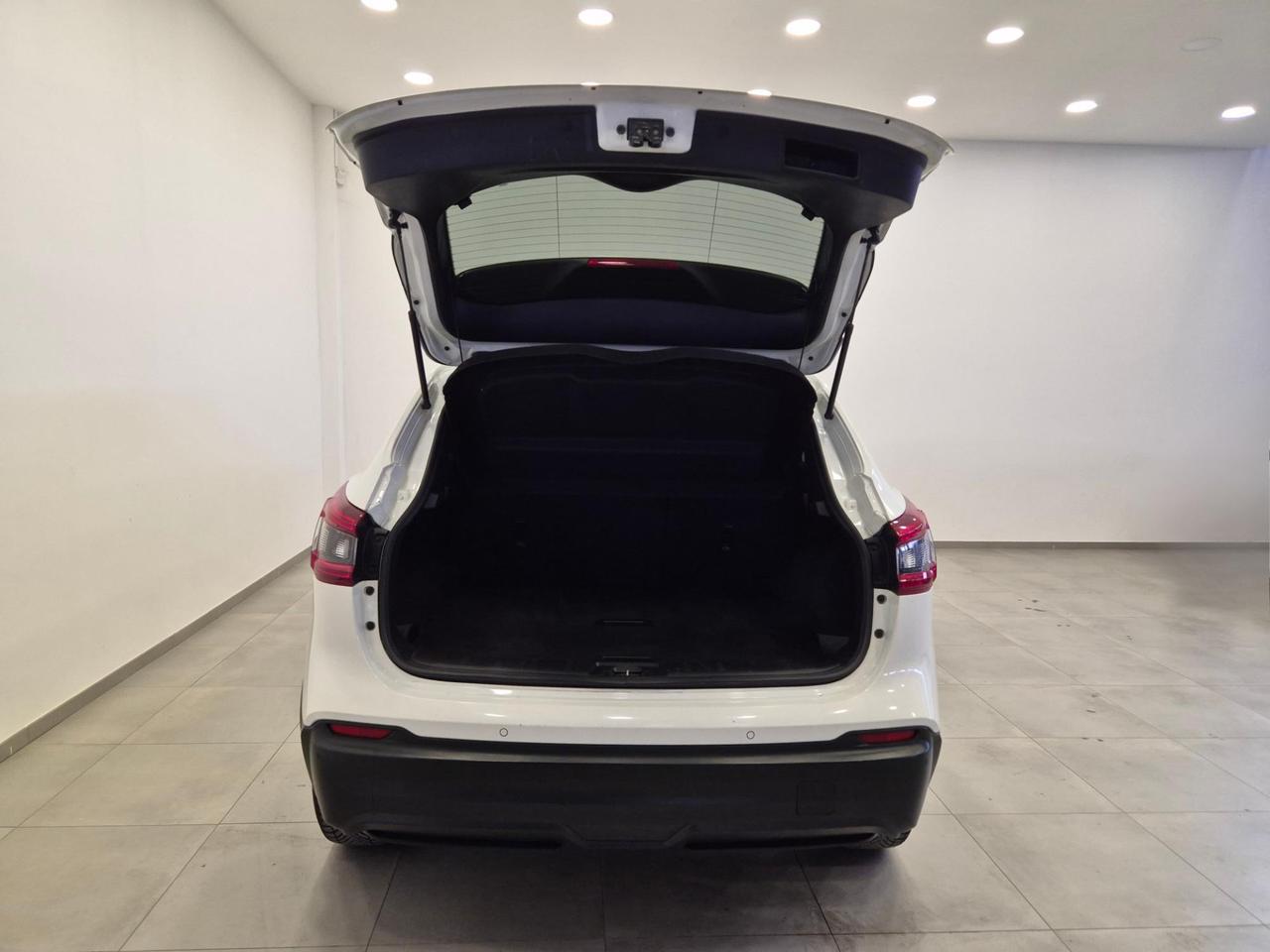 Nissan Qashqai 1.2 dig-t N-Connecta 115cv - NEOPATENTATI - UNIPROPRUETARIO - Cruise/Lim - Cam