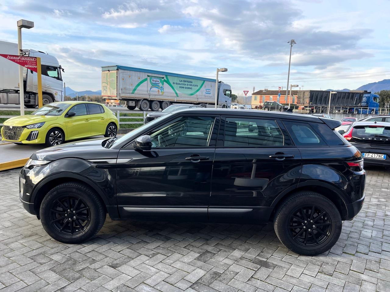 Land Rover Range Evoque 2.0 TD4 150 CV 5p. Pure